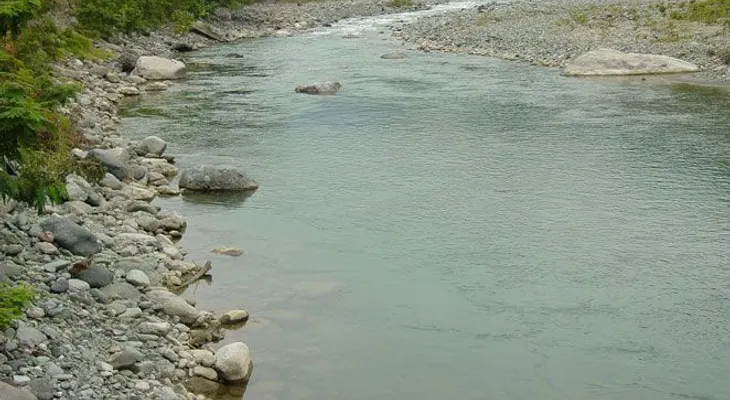 Joven se ahoga cuando intentaba cruzar río en La Altagracia