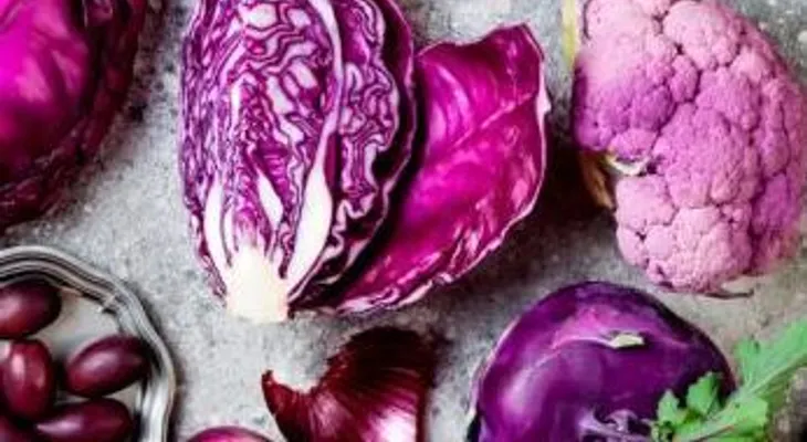 Remolacha, berengena, batatas, repollo, ciruelas, arándanos y otros alimentos morados para prevenir infartos