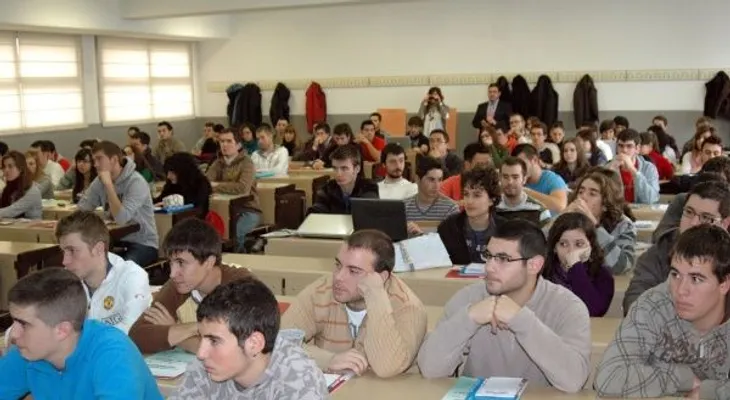 Algunas universidades suspenden docencia; la UASD y APEC decidirán en la mañana