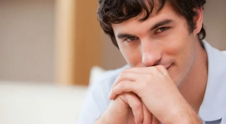 ¡No caigas! 10 mentiras comunes dicen los hombres para conquistar