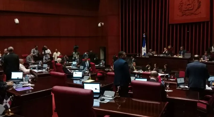 Senado puede durar dos meses para conocer retiro inmunidad a Tomy Galán y Julio César Valentín implicados en Odebrecht 