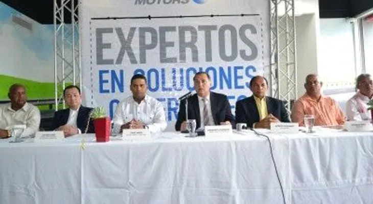 Sindicatos del transporte comprarían unos 1,300 vehículos nuevos