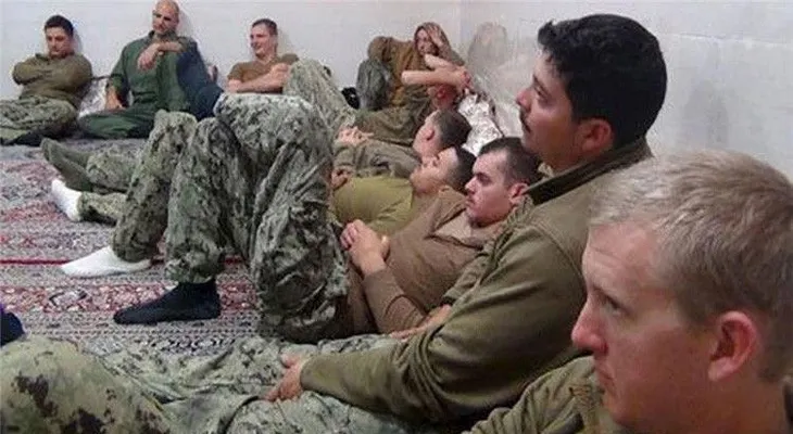 Comandante iraní: "Los marineros estadounidenses estaban llorando cuando los detuvimos"