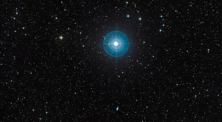 Astrónomos detectan por primera vez señales de radio de un exoplaneta: Beta Pictoris b revela auroras y un campo magnético 1.000 veces más potente que el terrestre