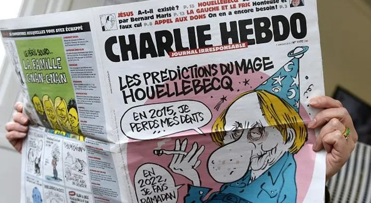 Francia investiga nuevas amenazas de muerte a Charlie Hebdo