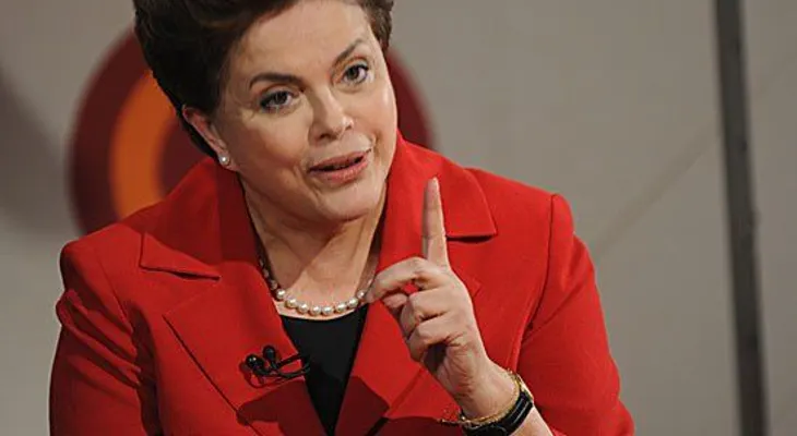 Rousseff dice que juicio político es elección indirecta