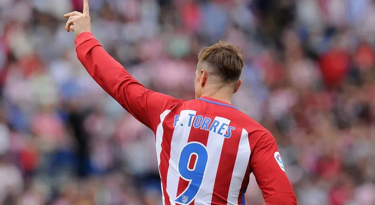 Tras el golpe que lo dejó inconsciente, Fernando Torres habló desde el hospital
