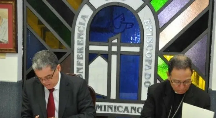 Centros educativos gestionados por Iglesia Católica funcionarán igual que escuelas públicas