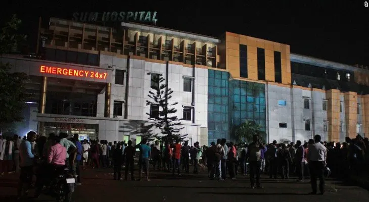Al menos 19 muertos en un incendio en un hospital en India