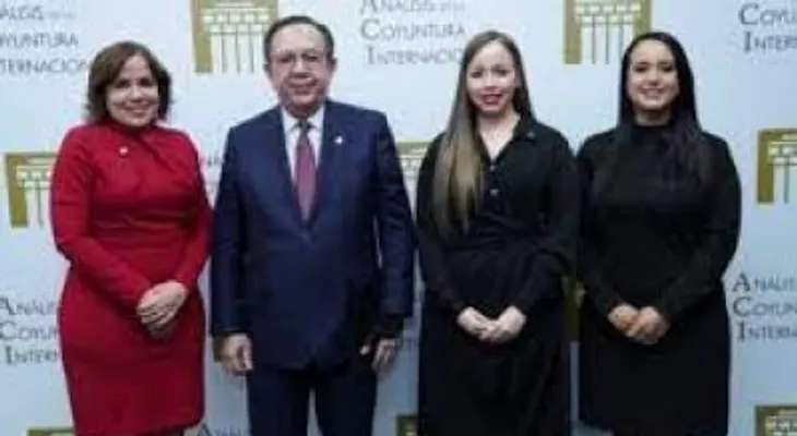 BCRD pone en circulación el 3er tomo de Análisis de coyuntura internacional