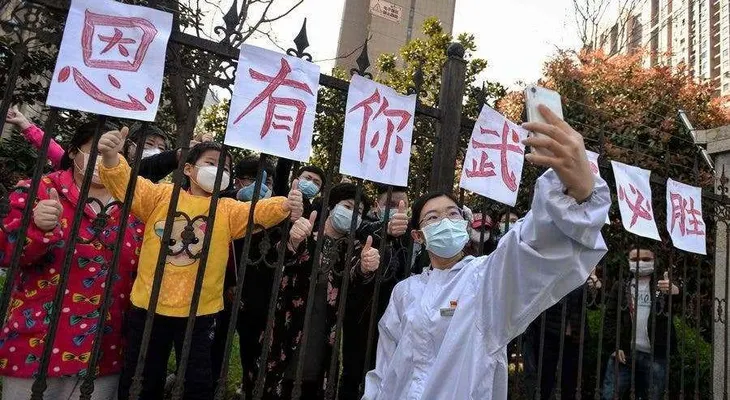 China encadena 26 días sin contagios locales y registra 15 casos "importados"