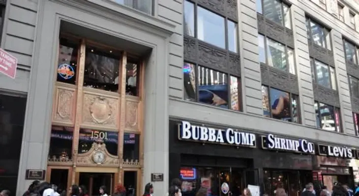 Fuego próximo al consulado NY interrumpe labor en sede