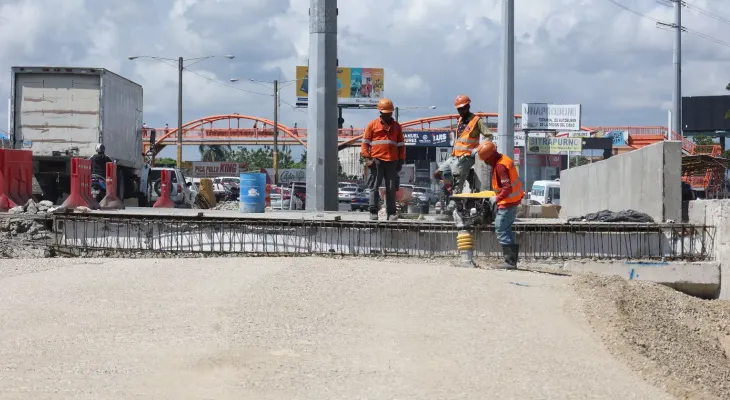 MOPC gestiona RD$13,400 millones en licitaciones para obras viales