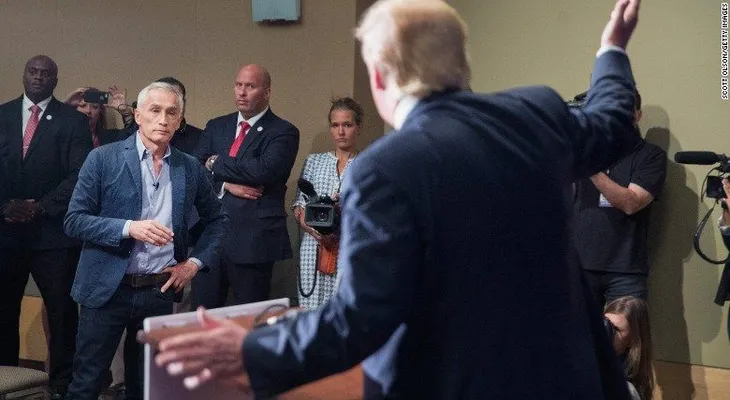 Con el trato a Ramos, Trump mostró indiferencia por hispanos: Univision