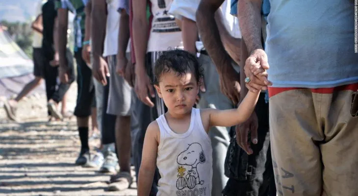 Las preocupaciones aumentan sobre la crisis migratoria en la frontera de Macedonia