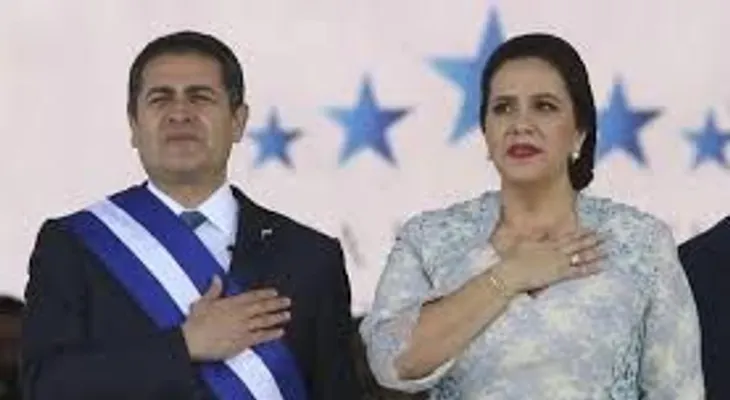 El presidente de Honduras recibió oxígeno por la dificultad respiratoria asociada a la COVID-19