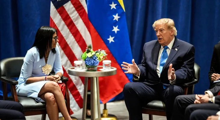 Trump afirma que abordó el tema electoral con Delcy Rodríguez durante su encuentro en Nueva York