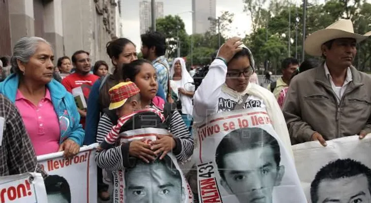 Padres de los 43 desaparecidos en México piden voluntad para continuar las pesquisas