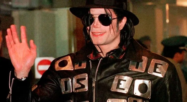 Michael Jackson era un pervertido: abusó de un niño de cinco años, y se casó con otro de 10 