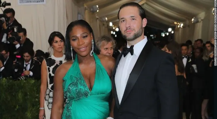 Serena Williams da a luz a su primera hija, según su entrenador