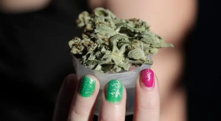 Desmantelan sitio web de venta de drogas
