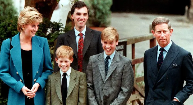 Revelan conversación de Tony Blair y Bill Clinton tras la muerte de Lady Di