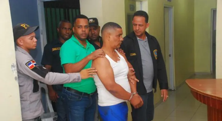 Llevan a La Victoria "Monstruo" que mató cuatro mujeres en El Almirante