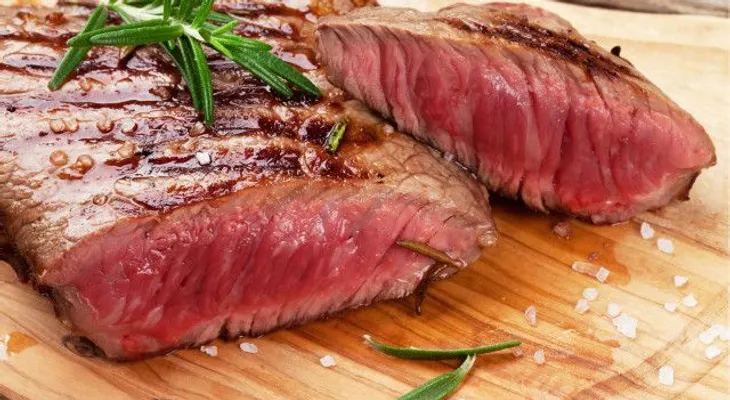 ¿Qué le pasa a nuestro cuerpo si dejamos de comer carne?
