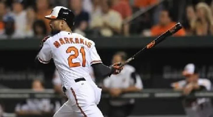 González y Markakis dan triunfo a los Orioles