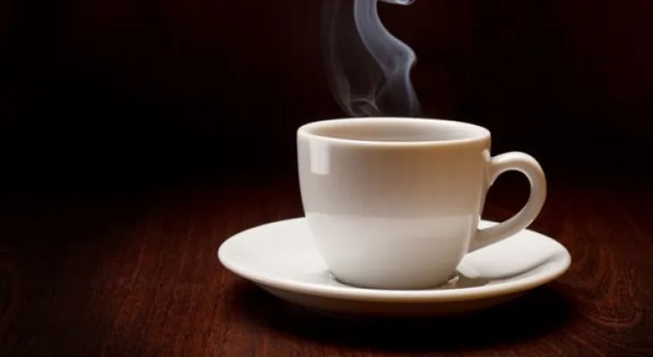 ¡Atención! Ingerir bebidas muy calientes puede provocar cáncer