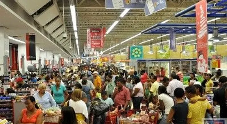 Supermercados Nacional y Jumbo asumirán ITBIS en enero
