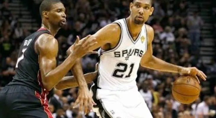 Tim Duncan y los Spurs acaban con los Heat y LeBron 