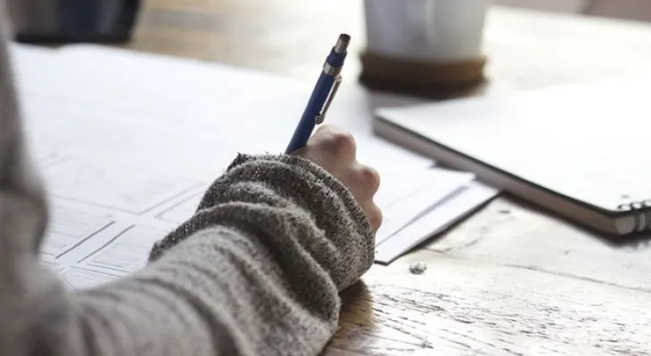 El gesto de profesora con su alumna que conmueve las redes 