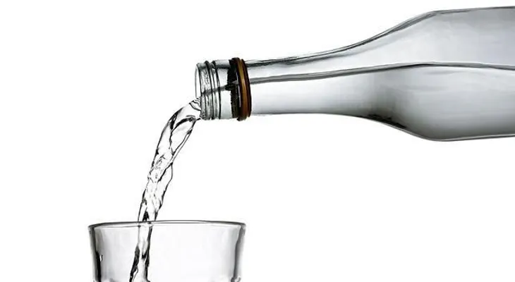 La botella que se llena de agua sola