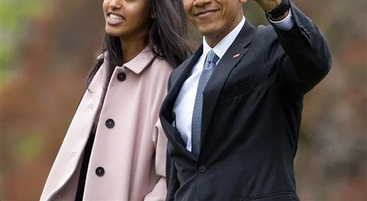 Obama sigue siendo centro de atención: regresa a Broadway a ver "The Price", de Arthur Miller 