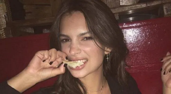 Emily Ratajkowski subió foto desnuda y causa furor 