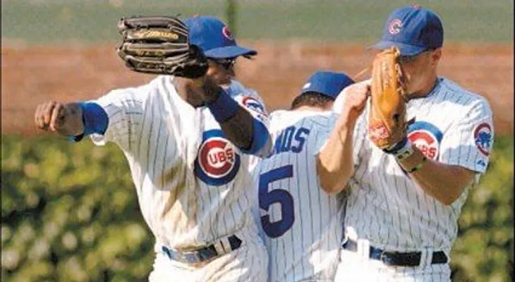 Soriano decide victoria de Cachorros con un jonrón