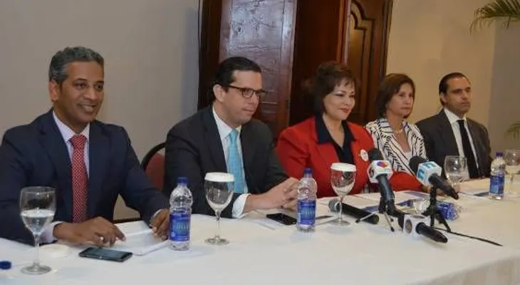 Gonzalo Castillo remite Proyecto al Senado sobre traspaso de la OISOE al MOPC  