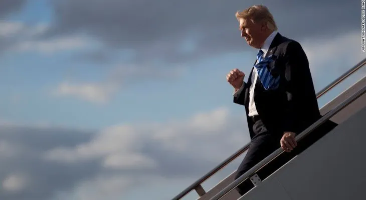 ¿Quiere Trump ser el policía del mundo aunque antes había dicho que no?