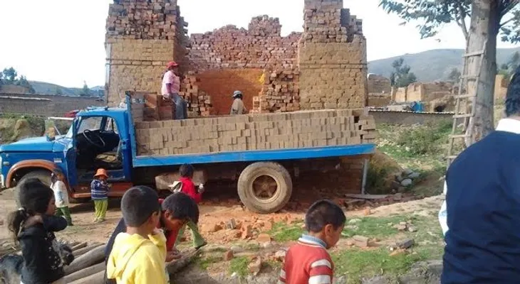 La Constitución Dominicana Infantil ya llegó a manos de más de 300 mil niños