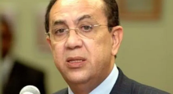 Gobernador Valdez Albizu dice economía creció 7.1% en 2014; la más alta de AL