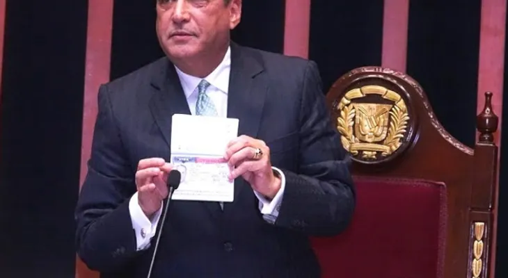 Reinaldo Pared Pérez denuncia plan busca desacreditarlo; niega le cancelaran visa