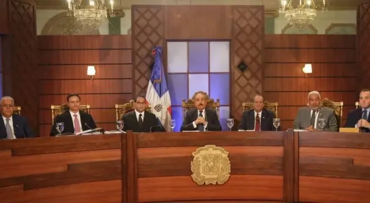 Cristobal Rodríguez y Cristina Aguilera suenan entre jueces TC que serán anunciados este lunes