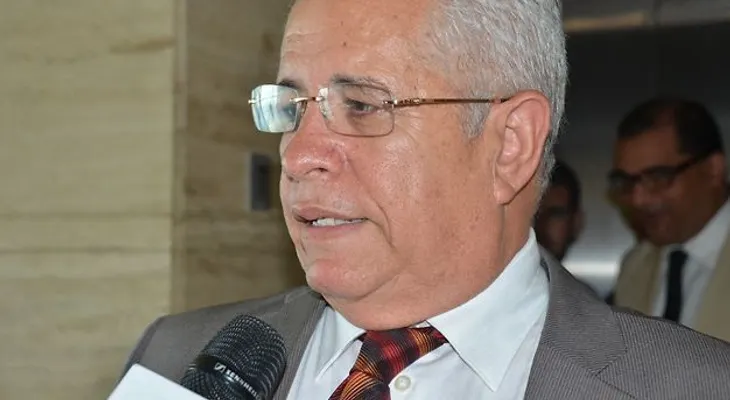 Exjuez de la SCJ, Julio Aníbal Suárez, asegura es ilegal fraccionar el aumento salarial