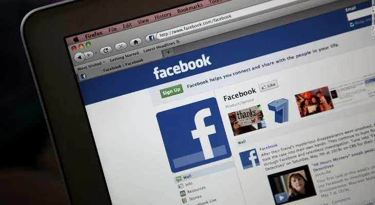 Facebook llega 2.000 millones usuarios mensuales