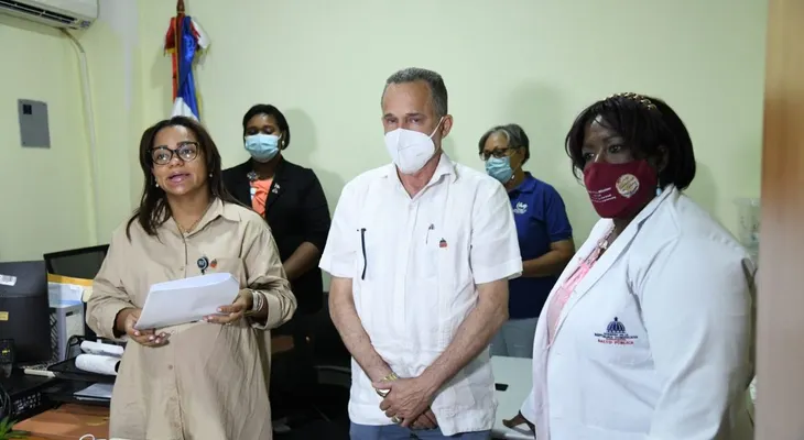 Gobierno extiende tiempo de servicio a personal COVID asignado al Área VIII de Salud