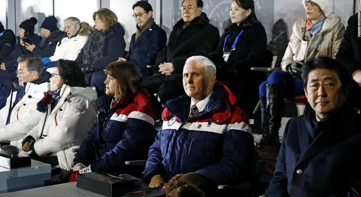 El vicepresidente Mike Pence iba a reunirse funcionarios norcoreanos, pero? ¿le cancelaron?