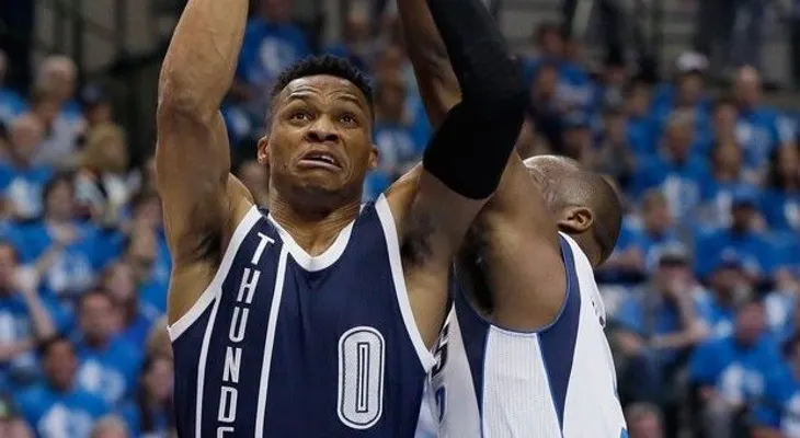 Durant brilla con 34 puntos; Thunder recupera la ventaja