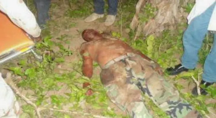 Coronel mata sargento en un recinto militar
