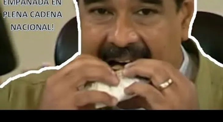 Nicolás Maduro es centro de burla por comerse una empanada en pleno discurso....wapete...wapete...